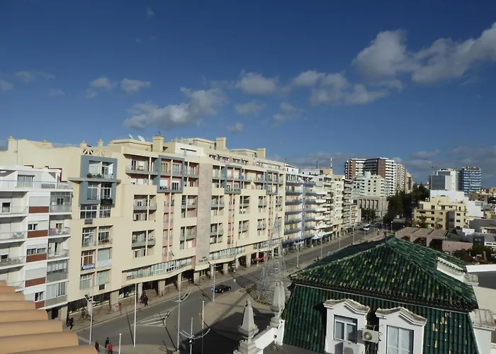 Downtown - Central - 6 Pax - Faro *